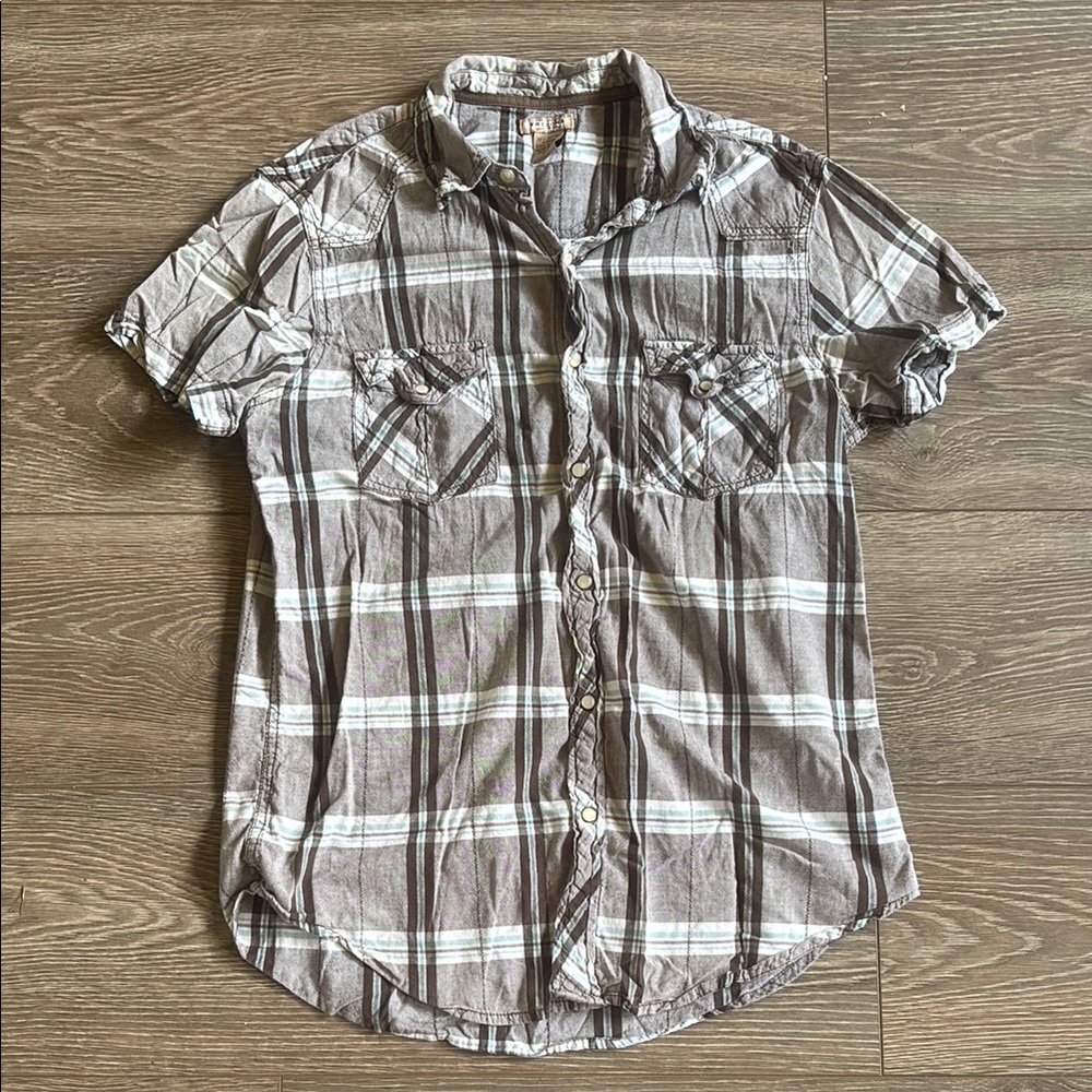 Arizona Jean Company Brown and White Casual Button Down Shirt